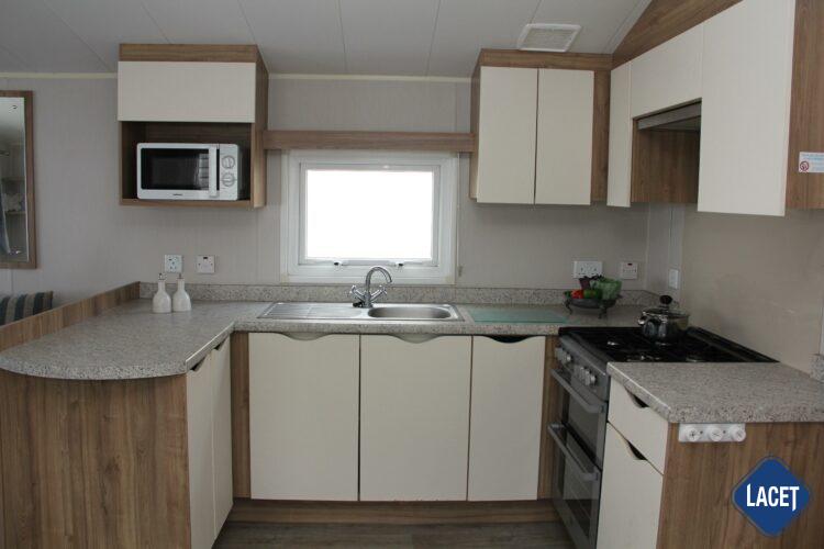 Willerby Rio gold
